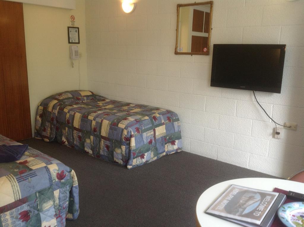 Adelphi Motel Christchurch Room photo